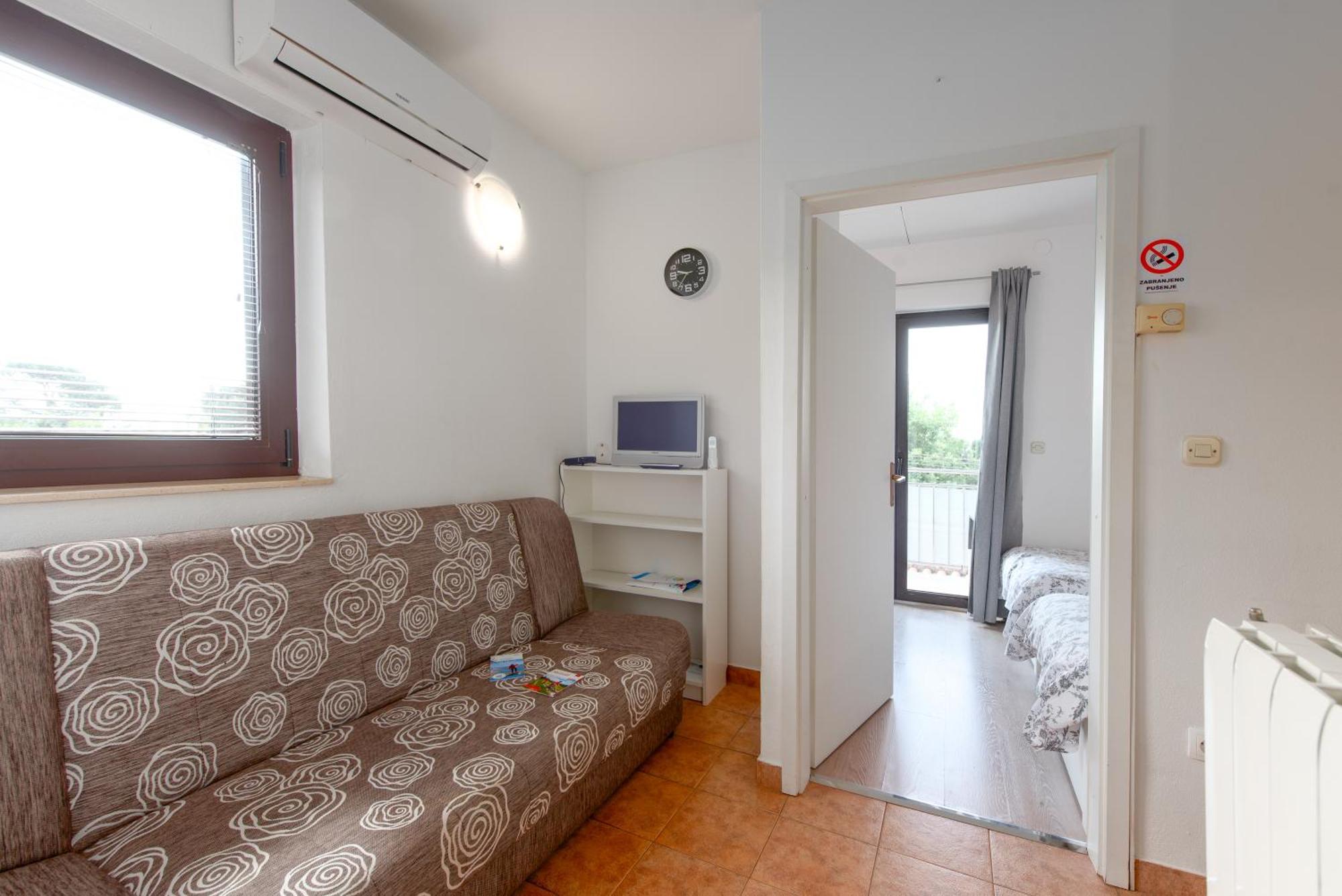 Apartments Dorijan With Pool Matulji Bagian luar foto